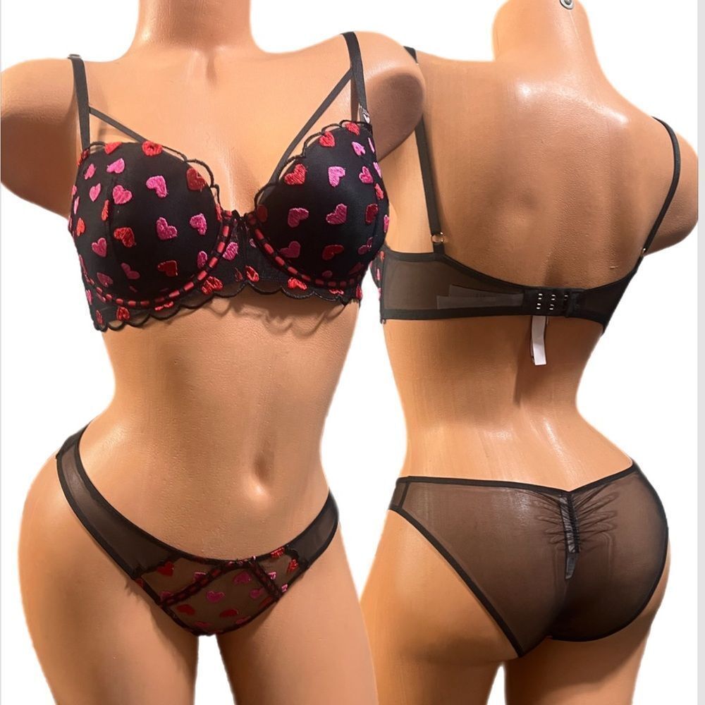 Victorias Secret Set Dream Angels Lined Demi Heart Embroidered bra & cheekini